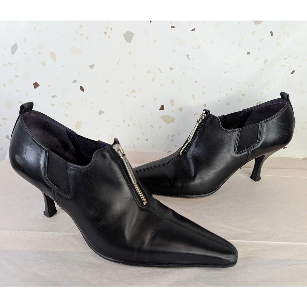 DONALD PLINER Black Leather BOOTIE Heels ZIP Front Pointed Size 5 | 251093